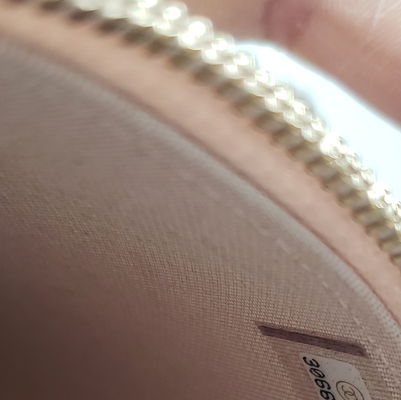 SOLD 💯 Brand New‼️ Chanel Vanity 💯 - Picture 10 of 15